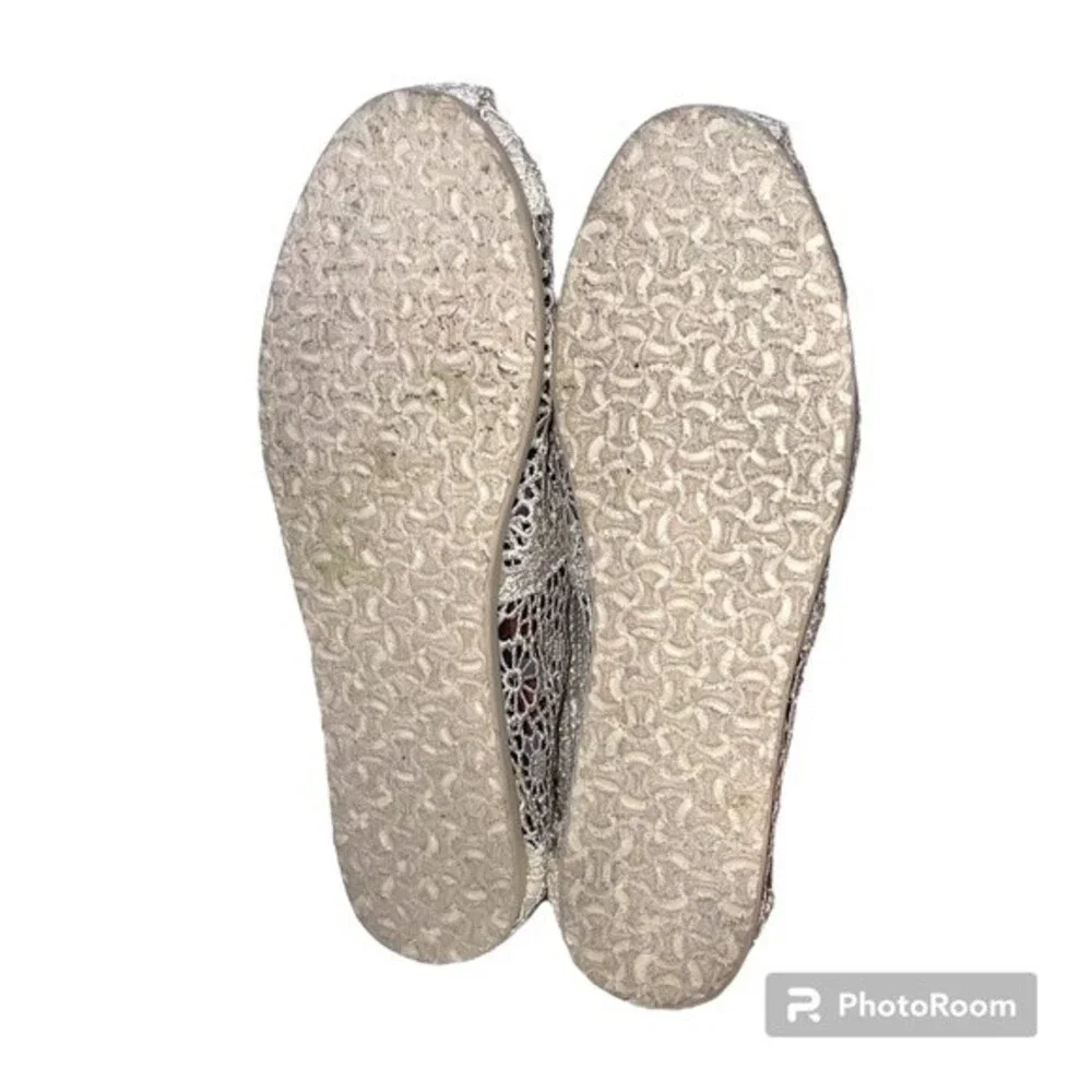Toms Women's Natural Morocco Crochet Slip On Shoes Size 6.5